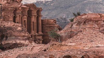  الجيش الأردني يحبط محاولات تسلل على الحدود الشمالية ويوقف المتورطين