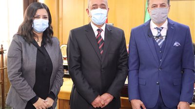 تفاصيل اجتماع مجلس الإسماعيلي مع المحافظ