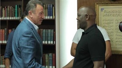 «موسيماني» يرحل عن الأهلي نهاية الموسم.. و«الخطيب» يستقر على المدير الفني الجديد