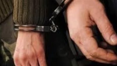 ضبط شخص لقيامه بالنصب على المواطنين بالجيزة