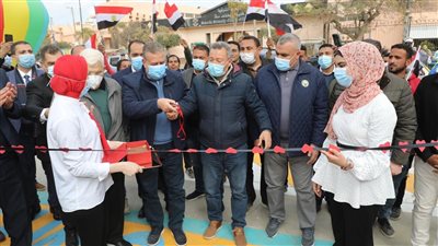 محافظ المنوفية يفتتح محطة وقود 