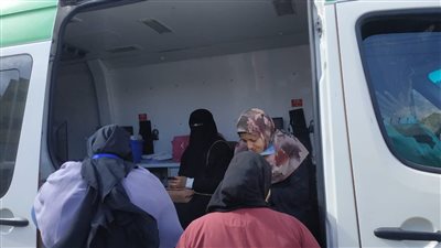  الكشف على 1170 مواطنًا من أهالي «بهبيت الحجارة» فى سمنود مجانًا