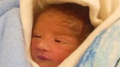  العثور على طفل حديث الولادة داخل أحد قطارات المنيا 