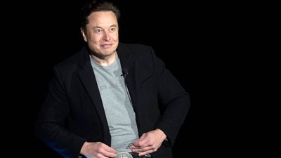 إيلون ماسك يرصد 46.5 مليار دولار لشراء تويتر