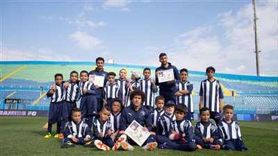  بيراميدز يستقبل 20 طفلا من أبطال مؤسسة أهل مصر من أبطال الحروق