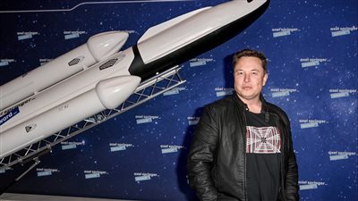 إيلون موسك يفاجئ العالم بتبرعات بمبلغ خيالي