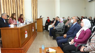 محافظ دمياط تُكرم حفظة القرآن الكريم 