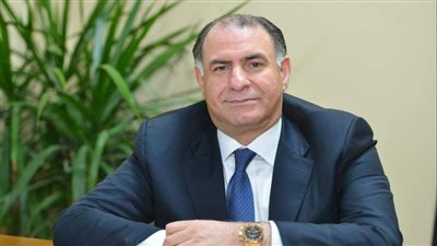 محمد فودة يرصد 4 مشاهد لنجوم الساحرة المستديرة 