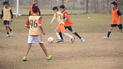 300 مشارك في اختبارات اكتشاف المواهب 