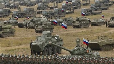 تطورات دراماتيكية في الأزمة الأوكرانية.. الوضع يتجه إلى الحرب للأسف