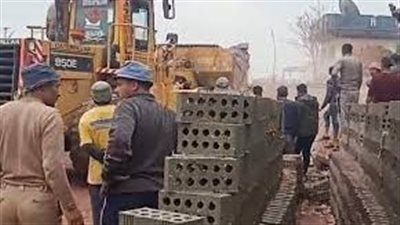 4 حالات وفاة وإصابة 7 آخرين في انهيار مدخنة مصنع طوب الدقهلية