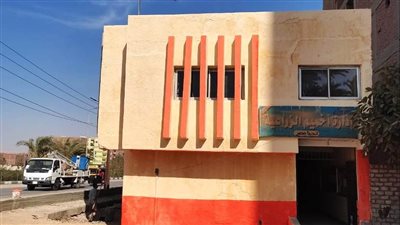 بتوجيهات الفقي.. البدء بأعمال تجميل ورفع كفاءة وزراعة وتشجير شوارع أخميم