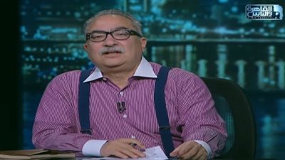 إبراهيم عيسى وياسمين عز الأبرز.. 5 إعلاميين في مرمى انتقادات الجمهور بسبب «تصريحاتهم الجريئة»