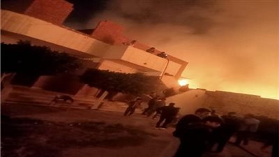 ننشر تفاصيل اشتعال النيران بمصنع أقطان أبو ساعد بالصف 