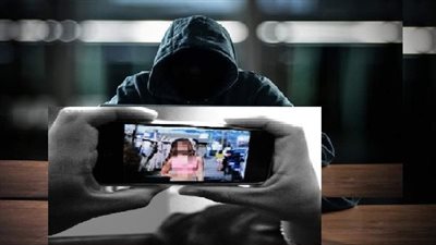 «وزارة الداخلية» تضبط المتورط بابتزاز الفتيات والسيدات بصور وفيديوهات «فاصحة» على الإنترنت