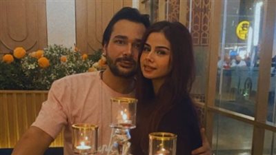 محمود المهدي بعد طلاق منة عرفة: «ضد الفساد حتى لو فضلت لوحدي» 