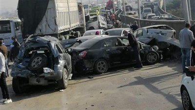 العربيات اتطبقت.. اللقطات الأولى لحادث دائري المريوطية البشع