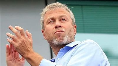 موقف جاري نيفل من رحيل رومان أبراموفيتش عن تشيلسي وعرضه للبيع 