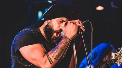 بالصور.. تفاصيل صادمة في وفاة فنان لبناني بالشيخ زايد 