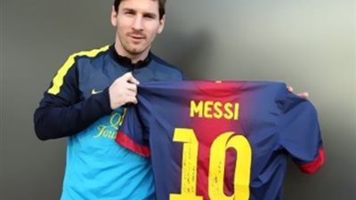 هل تكون اللغة الانجليزية مفتاح انضمام ميسي الى البريميرليج