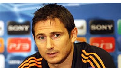 لامبارد يؤازر تشيلسى ضد ليفربول من مدرجات 