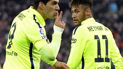 سواريز: لا أستطيع مراوغة المدافعين مثل نيمار