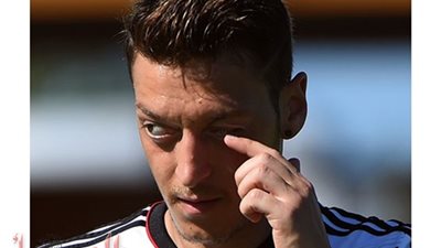 فيليب لام : أوزيل أذكى لاعب في العالم