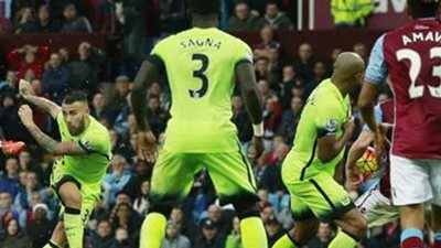 مانشستر سيتي يتعثر بالتعادل امام أستون فيلا بالبريميرليج