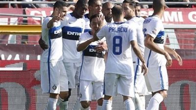 إنتر ميلان يهزم تورينو بشق الأنفس ويتصدر الكالتشيو مؤقتا