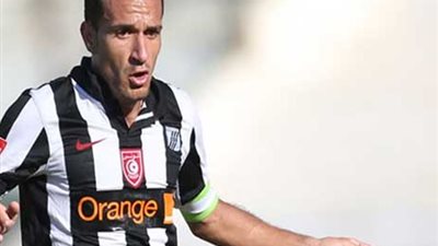 الشرط الجزائي يشعل صراع القطبين على نجم تونس