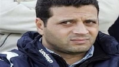 عظيمة يشيد بالجهاز الفنى للاهلى