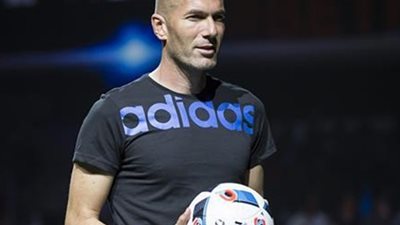 ريفالدو يرشح زيدان لخلافة بينيتيز في تدريب ريال مدريد