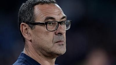 نابولي يفوز على فيرونا ويتنزع صدارة الكالتشيو مؤقتاً