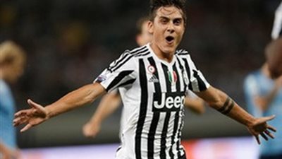 ميسي يطالب برشلونة بضم نجم يوفنتوس