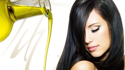 بزيت اللوز.. اصنعي سيروم شعرك بنفسك