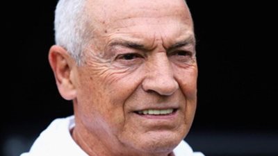 فيريرا يصل قطر للتفاوض مع السد