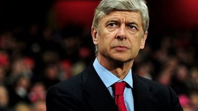 فينجر يسخر من الصحفيين بسبب إتهامه بالبخل