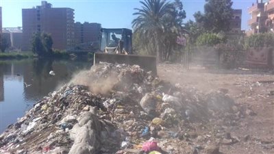 محافظ المنوفية يعلن رفع 29 ألف طن تراكمات قمامة.. وتفاصيل تنظيم 10 قوافل علاجية بالمجان