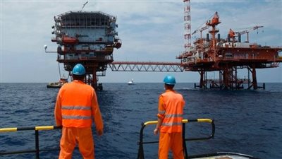 رويترز: مصر تتفاوض لشراء الغاز الطبيعي بعقود طويلة الأجل تحسبا لزيادة الأسعار المفاجئة 