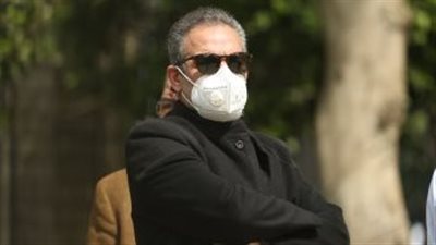 لقطات من جنازة شقيق الفنان أحمد عبد العزيز (صور)