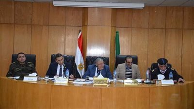 محافظ المنيا يوافق على تقنيين 92 حالة تعدي على أراضي أملاك الدولة