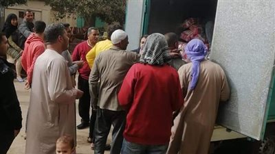 توفير 3 سيارات بحمولة 4 ونصف طن لبيع السلع بأسعار مخفضة في بني مزار