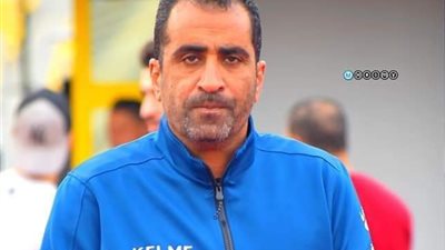 رئيس نادي المجد يطالب لاعبيه بالتماسك والتعويض