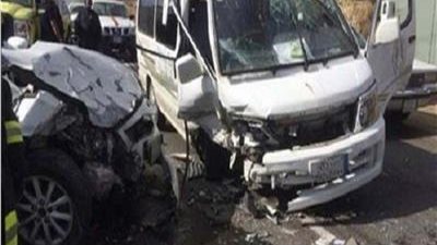 مصرع وإصابة 12 شخصًا بينهم أطفال في انقلاب سيارة بالمنيا.. الأسماء 