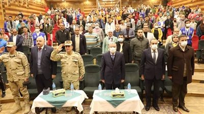 محافظ المنيا يكرم 100 شاب وفتاة من الرياضيين المتميزين وأصحاب الهمم 