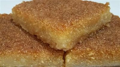 طريقة عمل البسبوسة بالتمر والقرفة استعدادا لشهر رمضان 