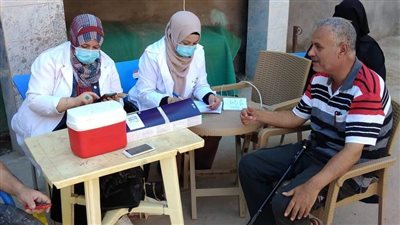 استمرار حملة طرق الأبواب للتطعيم بلقاح كورونا في الدقهلية