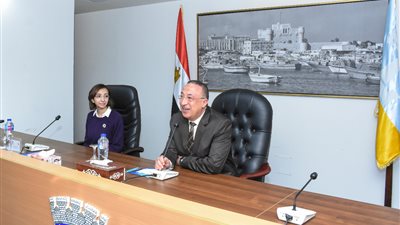 تموين الإسكندرية يتابع معرض أهلا رمضان وأسعار السلع الرئيسية 