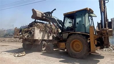 محافظ المنيا يطالب رؤساء الوحدات المحلية بتكثيف حملات رفع تراكمات القمامة 