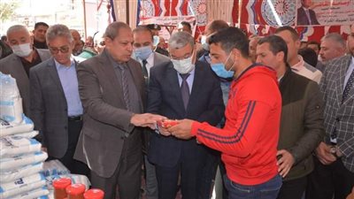 محافظ المنيا يفتتح معرض أهلا رمضان بمركزي ملوي وأبو قرقاص